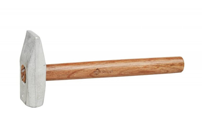Молоток кованый ЗУБР с деревянной рукояткой